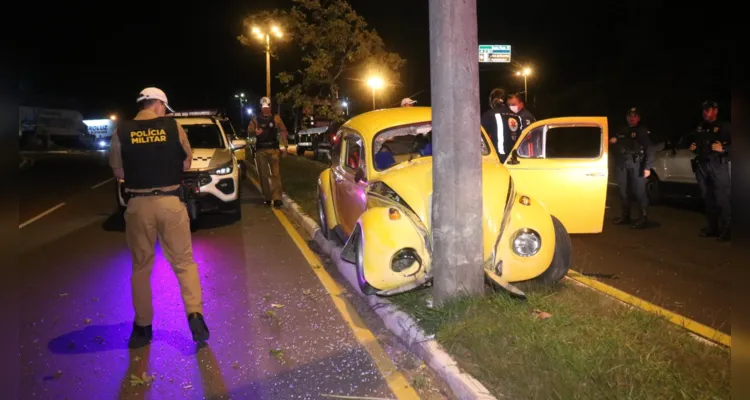 Motorista teria perdido o controle do veículo próximo da rotatória do Santa Paula