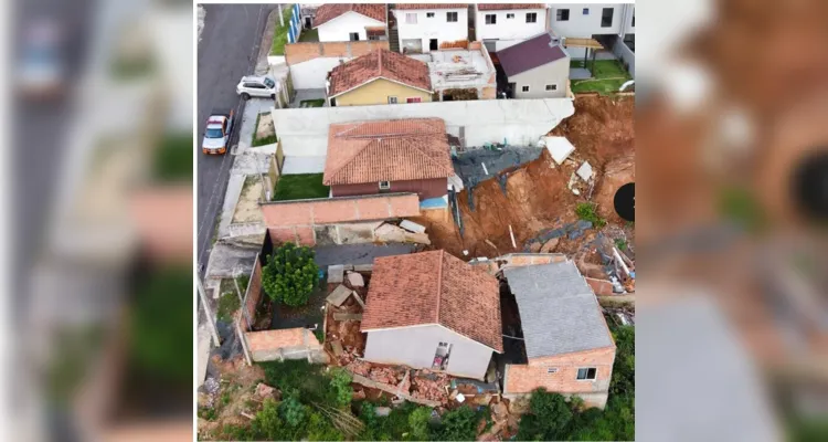 Duas casas foram totalmente interditadas pela Defesa Civil e uma parcialmente