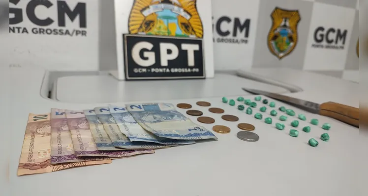O suspeito foi apreendido e encaminhado à 13ª Subdivisão Policial de Ponta Grossa (13ª SDP).