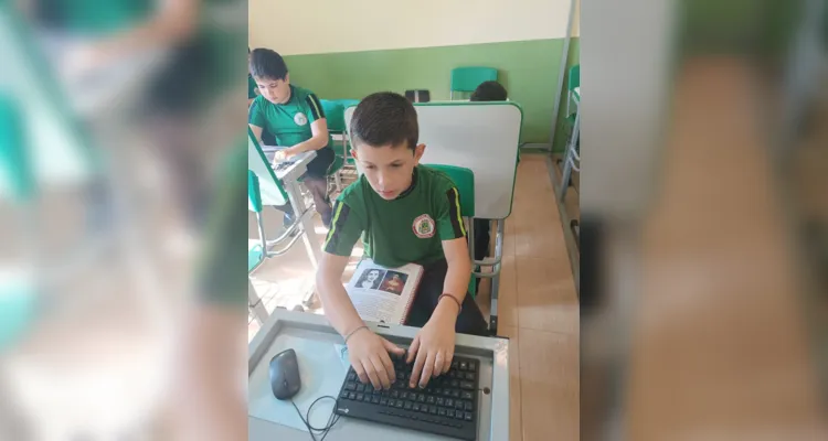 Tecnologia e interação marcaram trabalho em sala de aula.