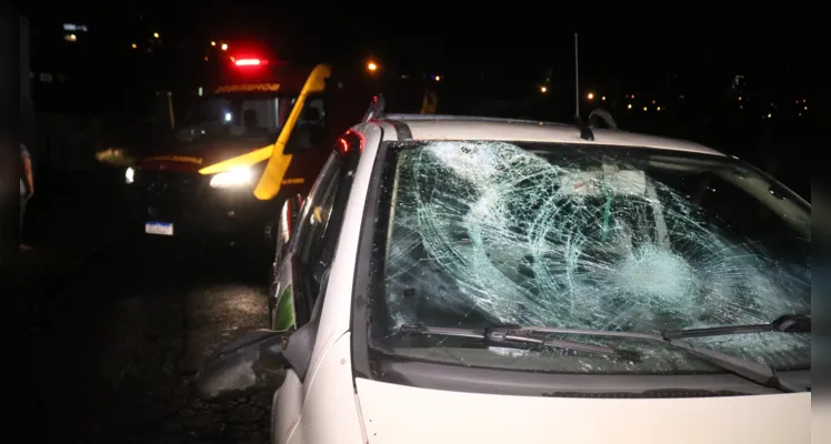 Homem fica em estado grave ao ser atropelado durante chuva em PG
