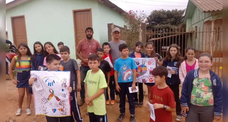 Confira a série de registros da campanha realizada pelos estudantes.