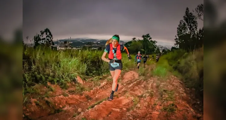 A atleta já realiza a prova a alguns anos, passando por diversas categorias, como a de 21, 42 e 70 quilômetros.