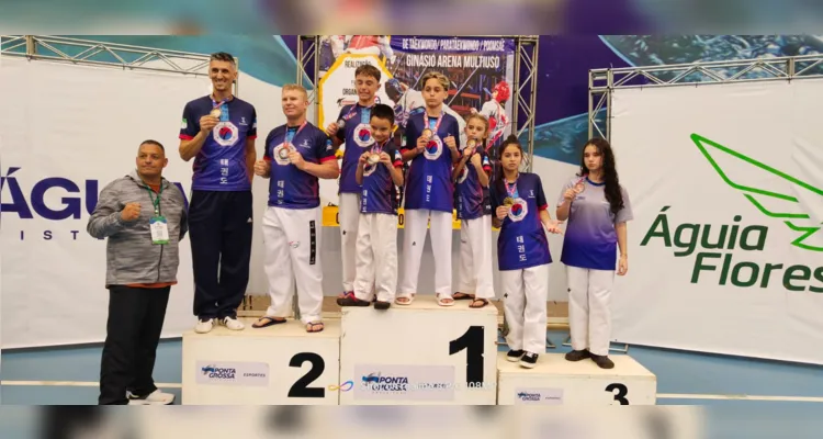 Alunos participaram nas categorias Mirim, Infantil, Cadete, Juvenil e Master, com representantes no masculino e feminino.