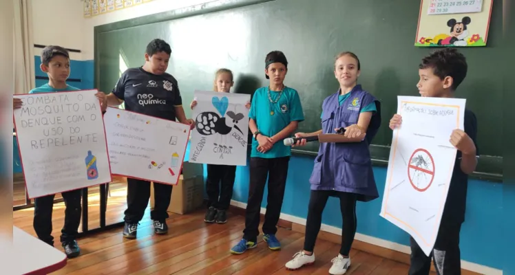 A turma realizou diversas ações de conscientização, em vários locais e eventos da cidade.