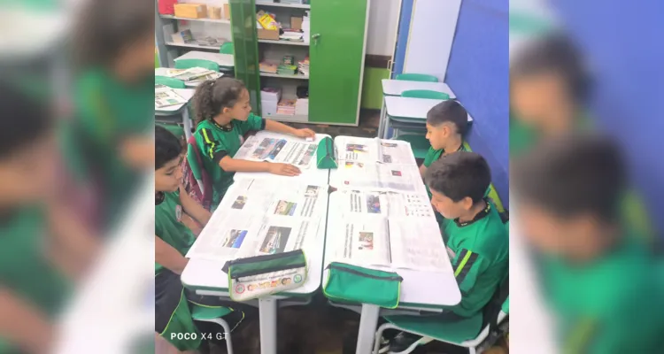 Estudantes puderam explorar conceitos e criar seus próprios anúncios em sala de aula.