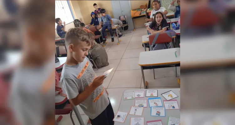 Interação e conhecimento compuseram trabalho em sala de aula.