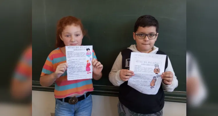 Em duplas, alunos protagonizaram momento de releitura de importante marco literário.