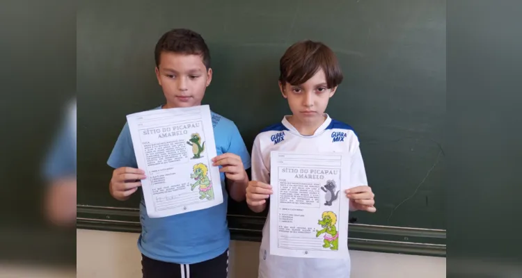 Em duplas, alunos protagonizaram momento de releitura de importante marco literário.