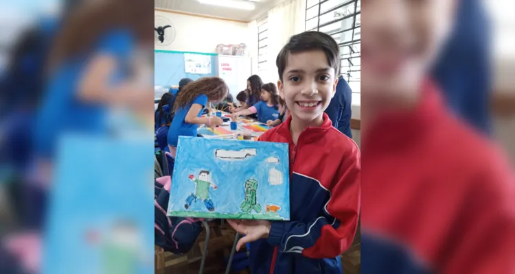 Como principal atividade da proposta, os alunos realizaram uma tarefa prática, onde puderam soltar a imaginação ao colorirem uma tela.