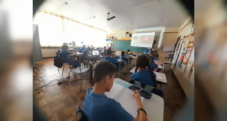 A videoaula do Vamos Ler foi vital para os estudos da turma.