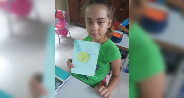 Em sala de aula os alunos realizaram inúmeras atividades, envolvendo desenhos e elaboração de acrósticos.