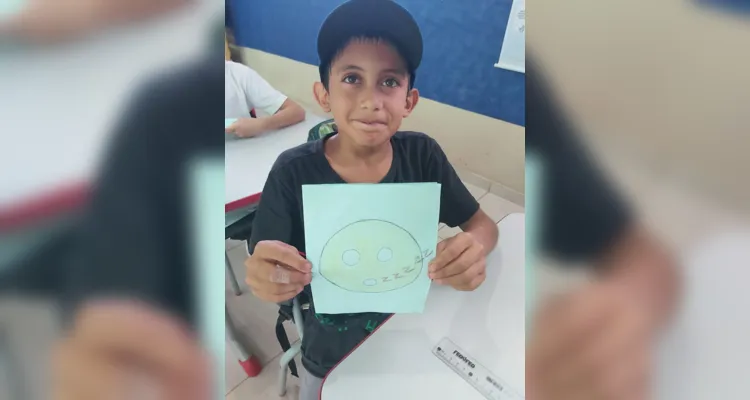 Em sala de aula os alunos realizaram inúmeras atividades, envolvendo desenhos e elaboração de acrósticos.