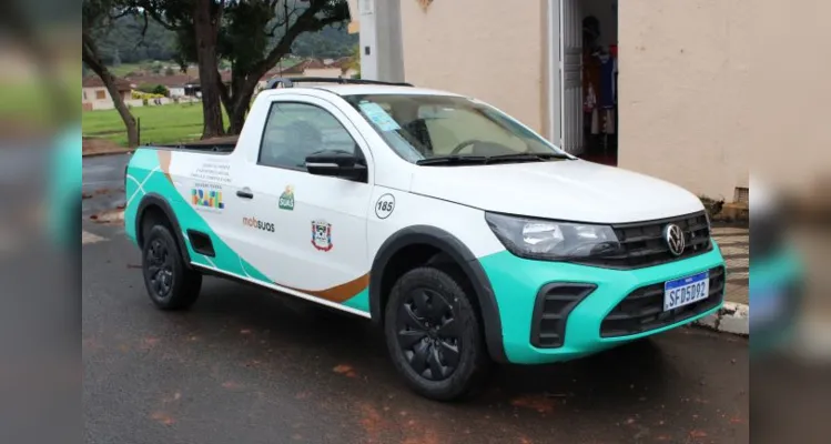 Prefeito de Piraí do Sul entrega carro ao Centro de Integração ao Menor