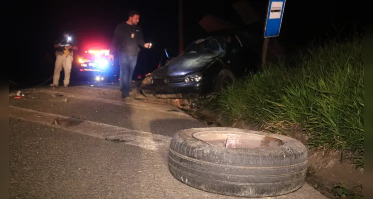 Acidente aconteceu na madrugada desta segunda-feira (08) 