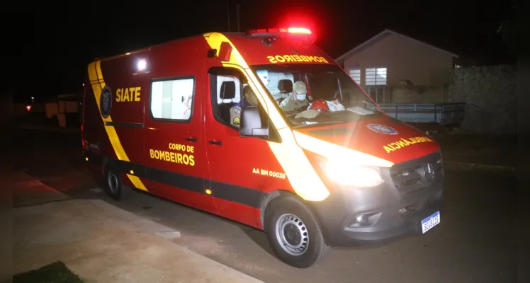 Corpo de Bombeiros foi acionado na noite dessa segunda-feira (22) 