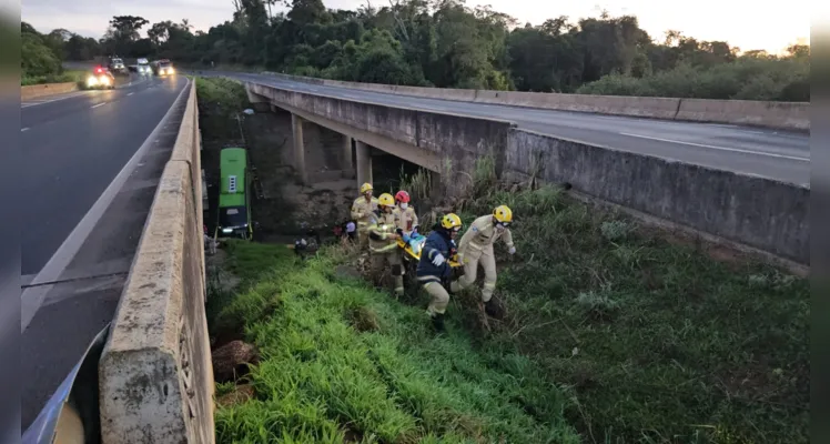 Acidente aconteceu na manhã desta sexta-feira (26) 