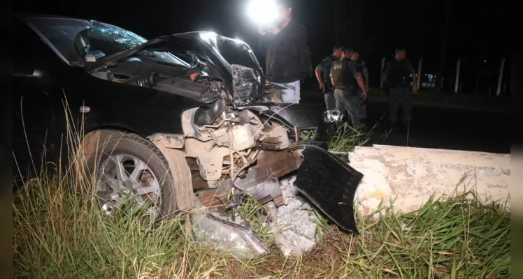 Acidente aconteceu na madrugada deste sábado (06) 