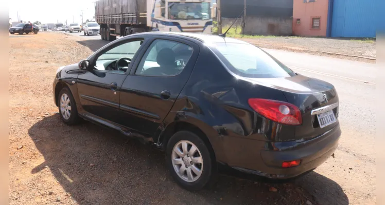 Peugeot 207 se envolveu na colisão.