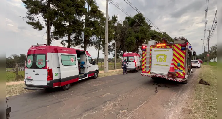 Corpo de Bombeiros (Siate e ABTR), Samu e Polícia Militar foram mobilizados.