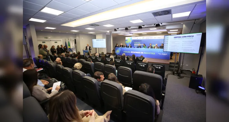 Lideranças da região estiveram no evento.