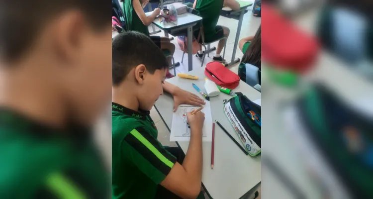 Confira os registros do trabalho com a videoaula e fora da sala de aula.