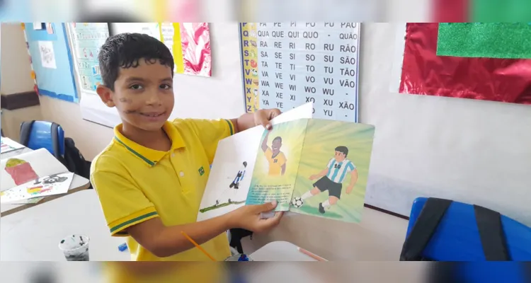 As atividades estimularam os alunos a unirem as suas histórias favoritas com a liberdade criativa que os desenhos oferecem.