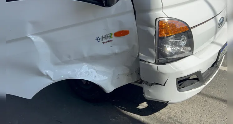 Colisão entre carro e caminhão mobiliza Siate no Centro de PG