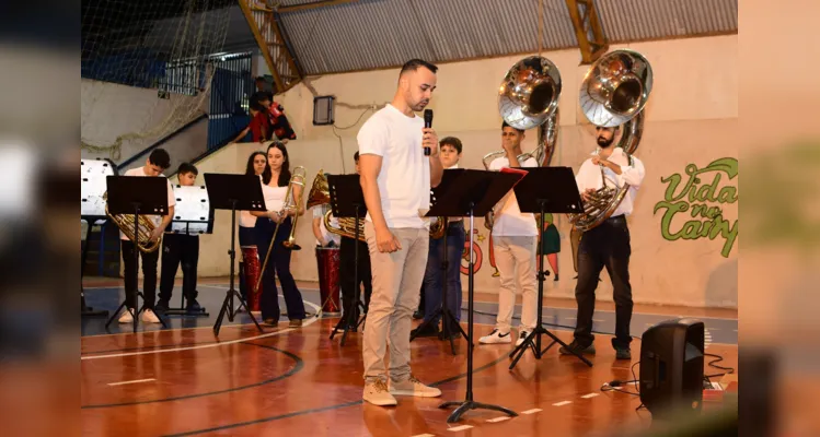 Apresentação emocionou quem estava no local.