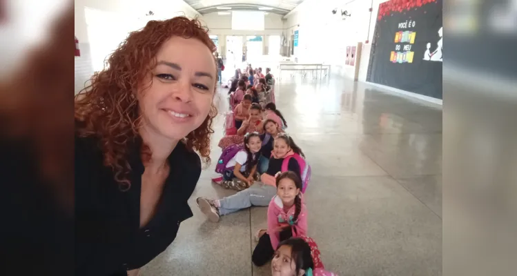 Durante as atividades, os educandos realizaram homenagens e diversas atividades sobre o Dia das Mães.