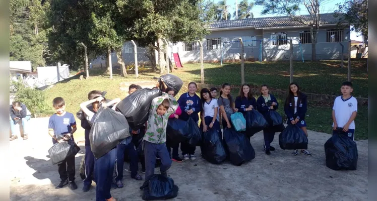 Trabalho, realizado em várias etapas, recompensou ação sustentável dos alunos.