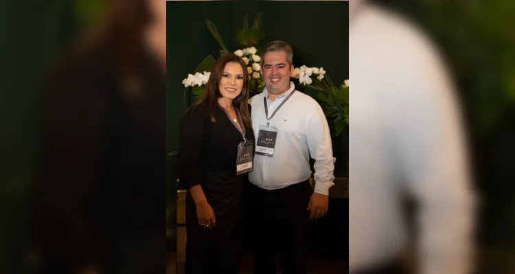 Claudia Rodrigues Donha e  Alessandro Donha representam a marca na cidade