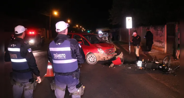 Acidente aconteceu na madrugada desta quinta-feira (06)