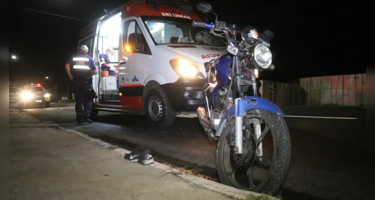 Acidente aconteceu na madrugada deste sábado (11) 