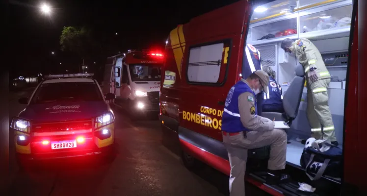 Equipes socorreram homem atingido por faca em PG