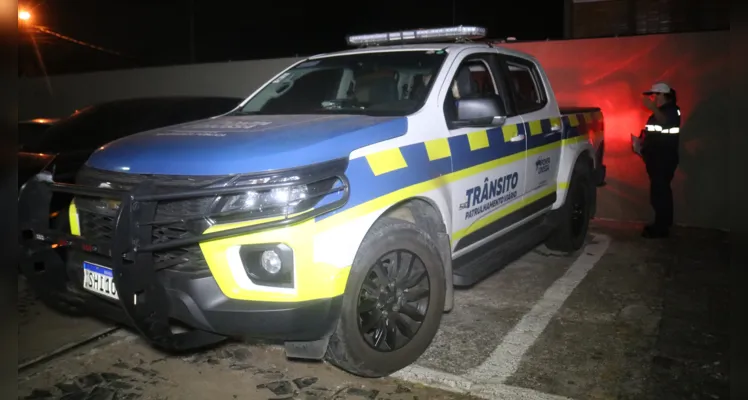 Apreensão de motocicleta aconteceu na noite dessa segunda-feira (13)