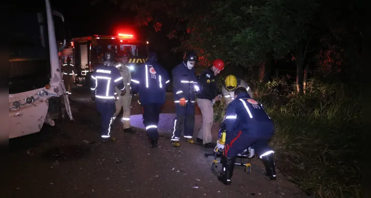 Acidente aconteceu na manhã desta quinta-feira (30)