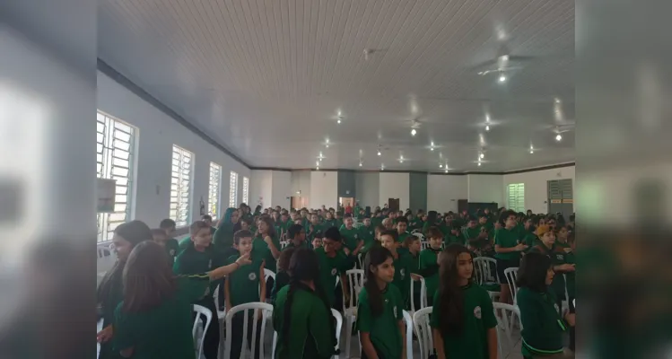 Questões práticas em sala e iniciativa fora dela permitiram educandos entenderem importância do tema.