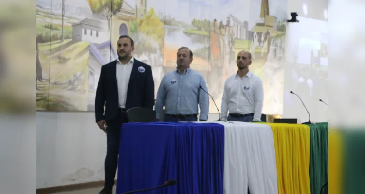 Neto Fadel oficializa candidatura à Prefeitura de Castro