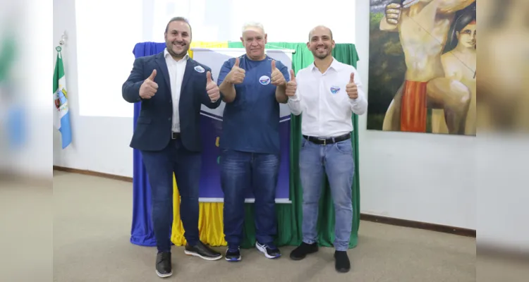 Neto Fadel oficializa candidatura à Prefeitura de Castro