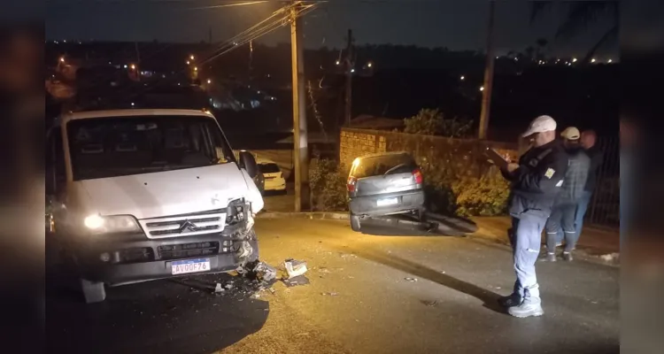 Acidente aconteceu na noite dessa sexta-feira (23)