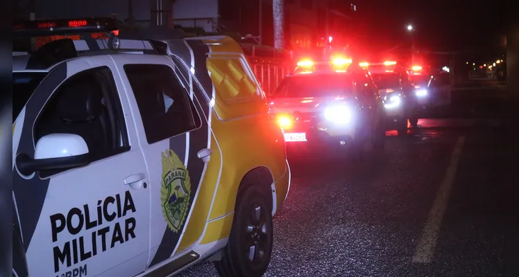 Suspeito rende vigilante para assaltar supermercado em Ponta Grossa