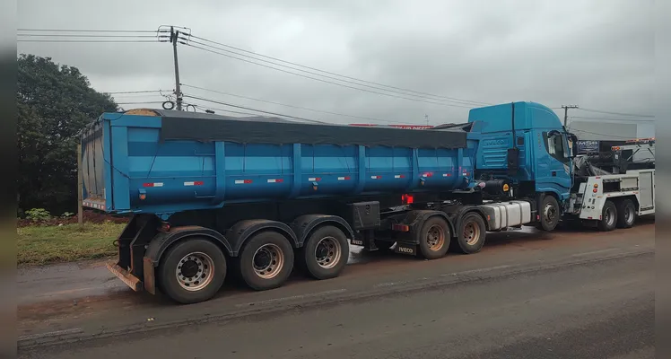 Colisão com carro da Prefeitura de Cândido de Abreu deixa um morto