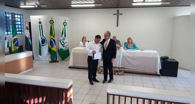 Prefeitos, vices e vereadores de Palmeira e Porto Amazonas são diplomados