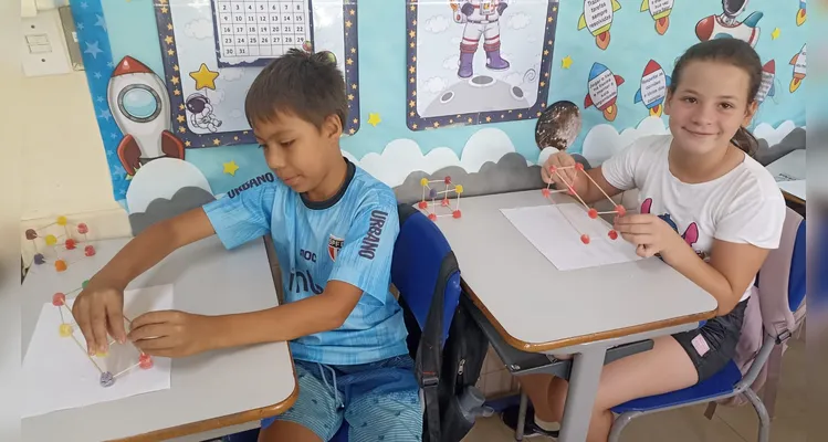 Confira os registros do amplo trabalho matemático em sala de aula.