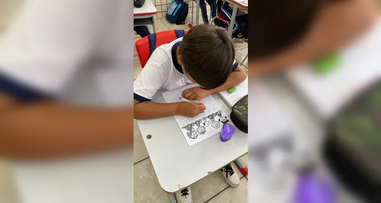 Veja os registros do trabalho em sala de aula.