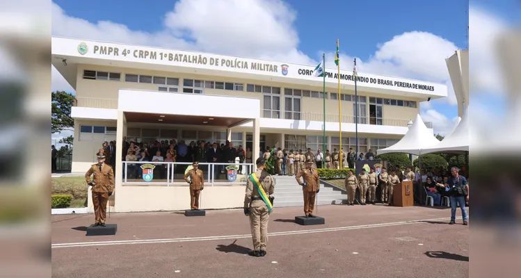 Batalhão realiza passagem de comando e celebra 125 anos; veja fotos