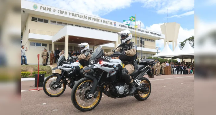 Batalhão realiza passagem de comando e celebra 125 anos; veja fotos