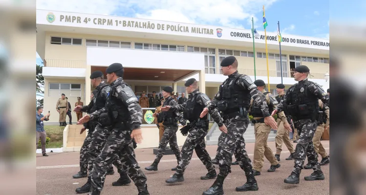 Batalhão realiza passagem de comando e celebra 125 anos; veja fotos