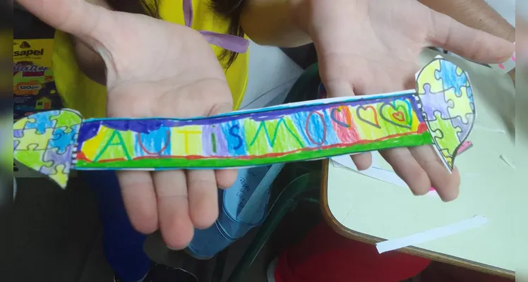 Os alunos trabalharam com vídeos e mídias como foco de estudos teóricos e desenvolveram cartazes e desenhos sobre as campanhas trabalhadas.